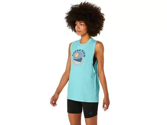 ASICS MUSCLE T-SHIRT MIT SLOGAN „SUN IN THE SKY“ FÜR DAMEN ASICS MUSCLE T-SHIRT MIT SLOGAN „SUN IN THE SKY“ FÜR DAMEN
