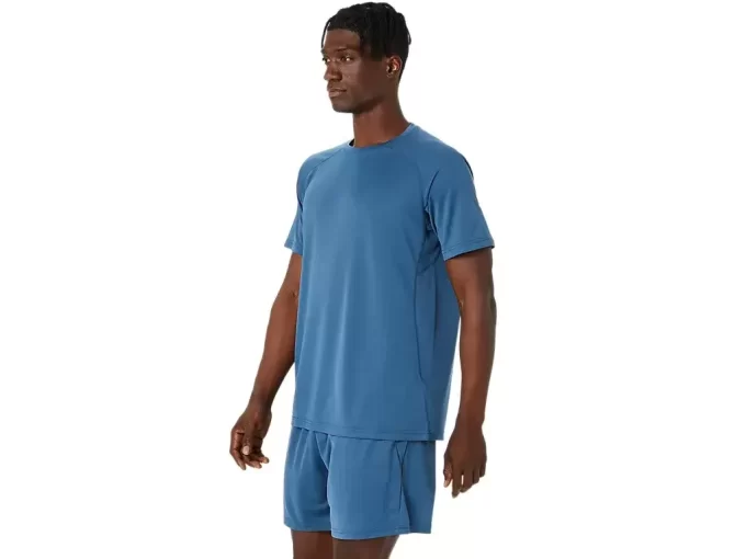 BELÜFTETES STRICK-OBERTEIL MIT KURZEN ÄRMELN