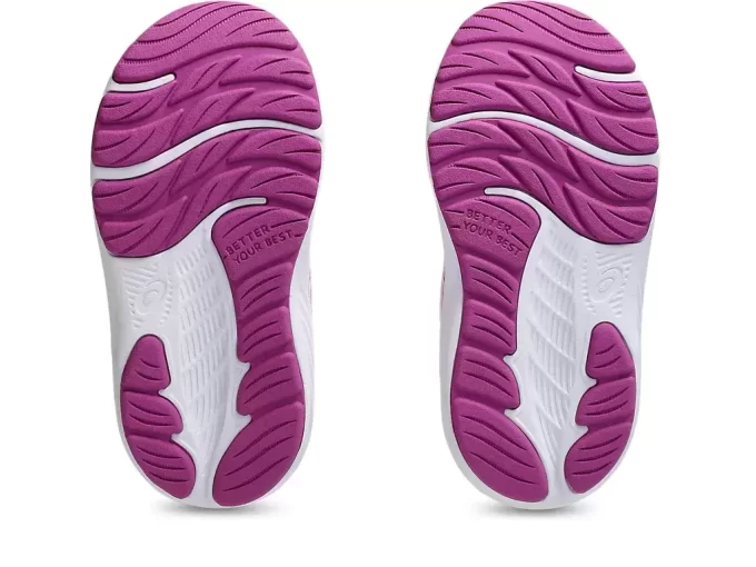 CONTEND 9 KLEINKINDERGRÖSSE SCHULHOF