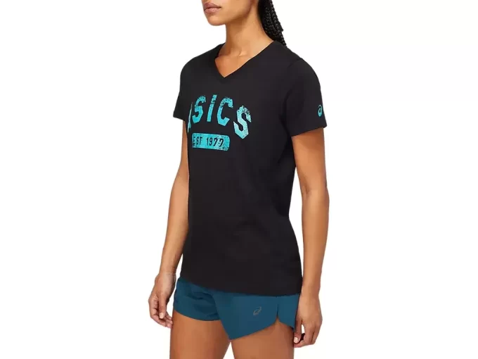 DAMEN-KURZARM-T-SHIRT MIT V-AUSSCHNITT „EST 1977“ DAMEN-KURZARM-T-SHIRT MIT V-AUSSCHNITT „EST 1977“