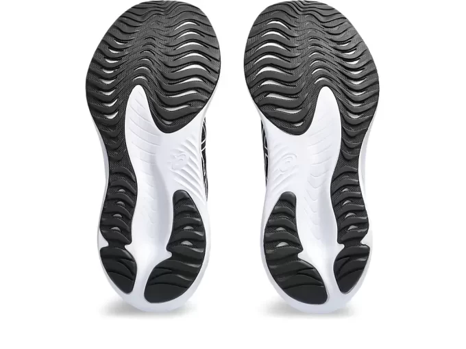 GEL-EXCITE 10 WIDE STRASSENGETESTET GEL-EXCITE 10 WIDE STRASSENGETESTET