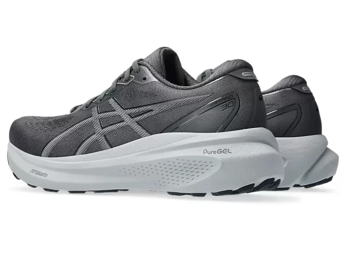 GEL-KAYANO 30 EXTRA BREIT STRASSENGETESTET