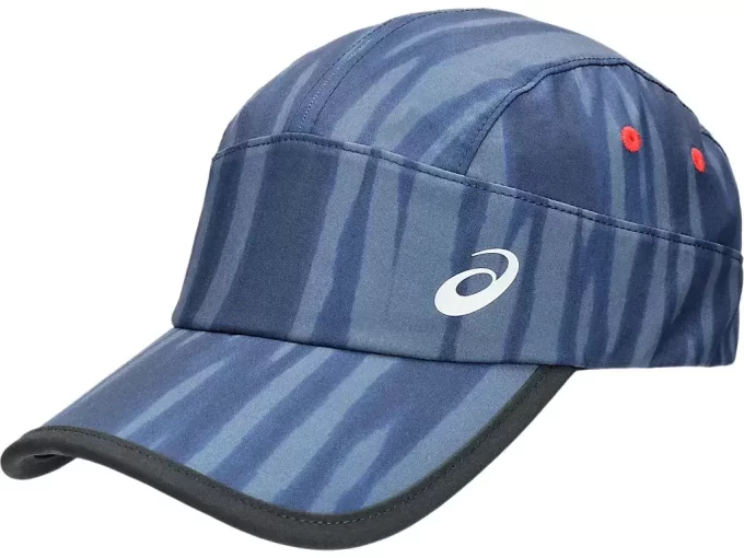 GRAFISCHE GEWEBTE KAPPE