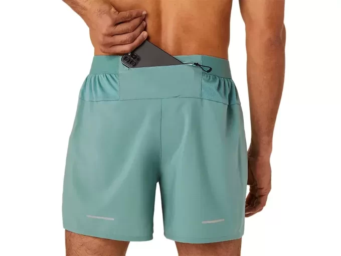HERREN-STRASSEN-SHORTS 2-N-1 5IN