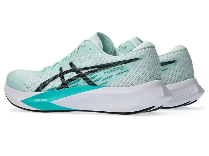 HYPERGESCHWINDIGKEIT 4