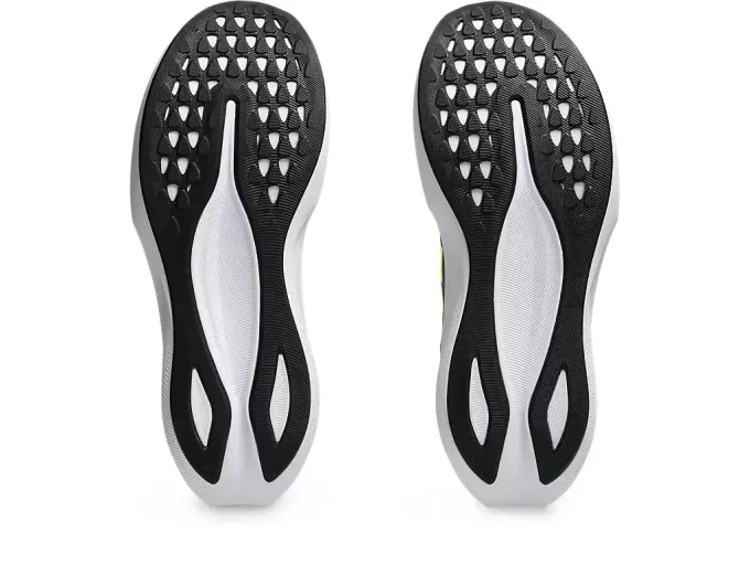 HYPERGESCHWINDIGKEIT 4