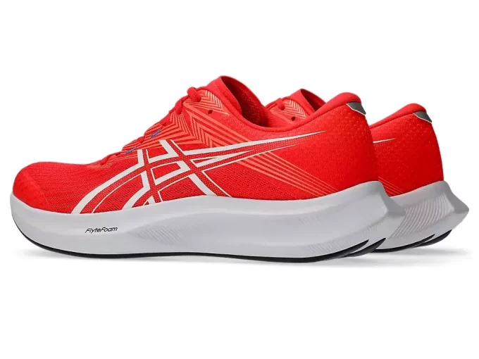 HYPERGESCHWINDIGKEIT 5 HYPERGESCHWINDIGKEIT 5