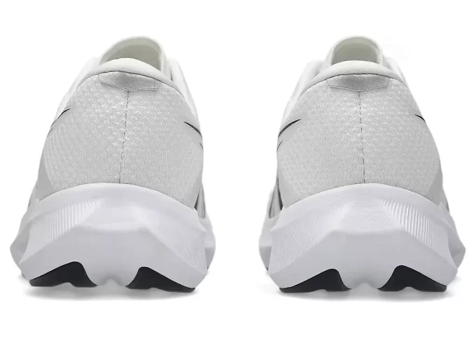 HYPERGESCHWINDIGKEIT 5 HYPERGESCHWINDIGKEIT 5