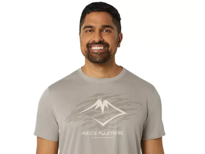 KURZARM-OBERTEIL MIT FUJITRAIL-LOGO