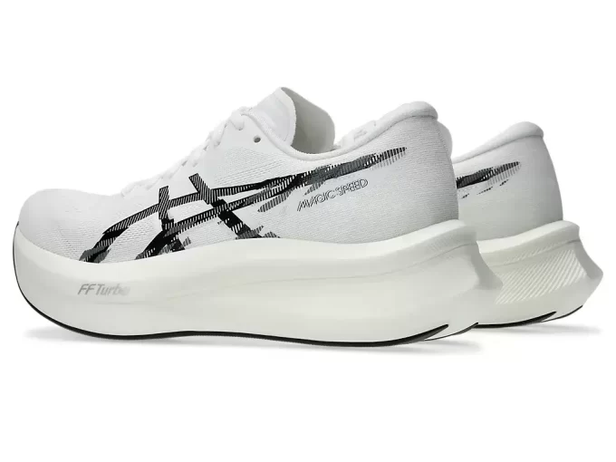 MAGISCHE GESCHWINDIGKEIT 4 MAGISCHE GESCHWINDIGKEIT 4