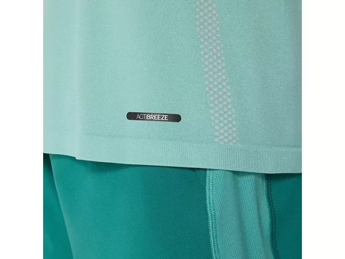 NAHTLOSES LANGARM-TOP FÜR HERREN