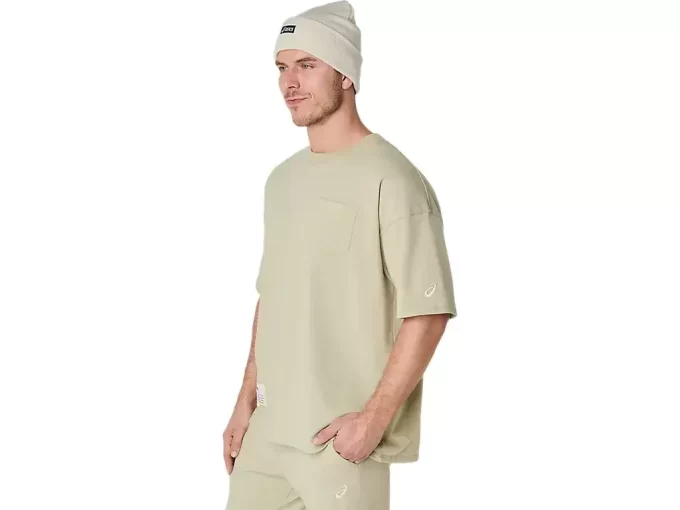 SCHWERES, LOCKERES T-SHIRT MIT TASCHEN SCHWERES, LOCKERES T-SHIRT MIT TASCHEN