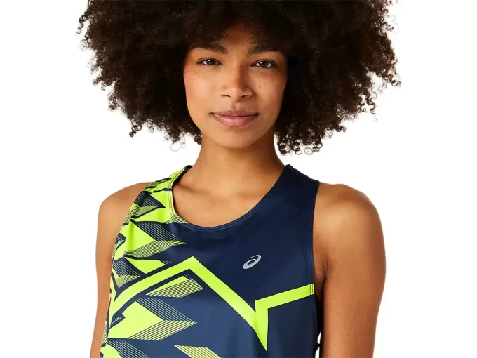 TANK MIT LEICHTER GRAFIK