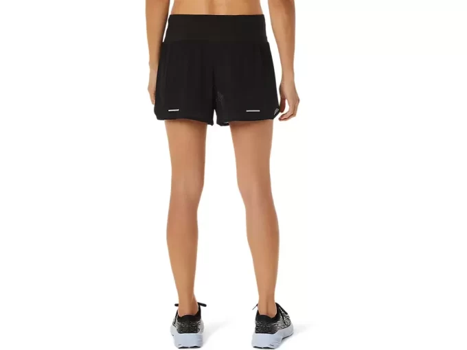 VENTILATE 2-N-1 3,5-Zoll-Shorts für Damen VENTILATE 2-N-1 3,5-Zoll-Shorts für Damen